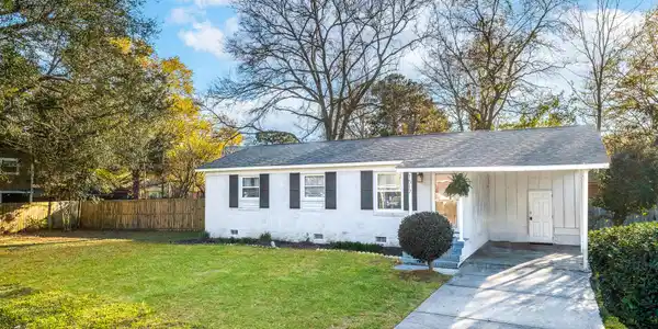 1517 Westridge Circle