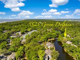 5525 Green Dolphin Way