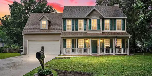 1252 Center Lake Drive