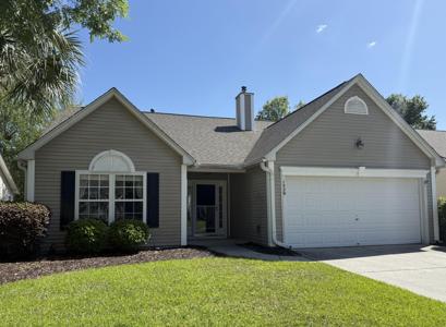 1529 Wellesley Circle