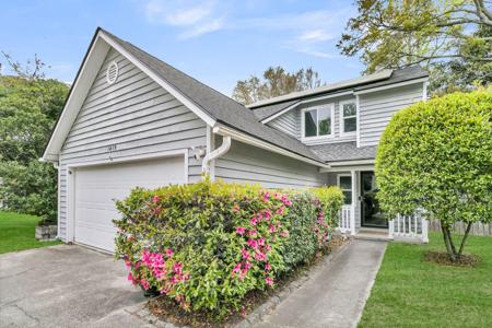 1415 Oaklanding Road