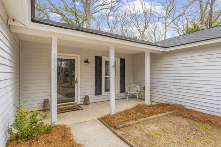 1690 Nantahala Boulevard