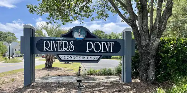 21 Rivers Point Row
