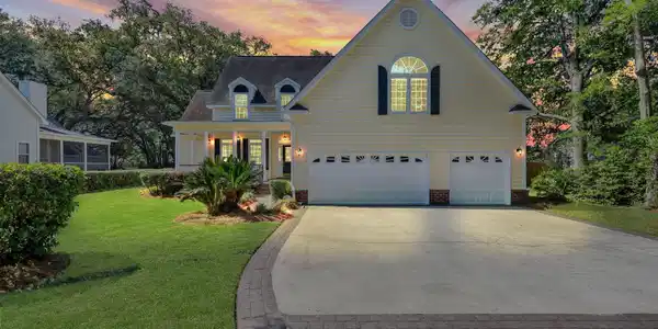 79 Rivers Point Row