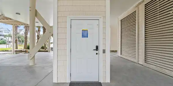 Image 3: 3