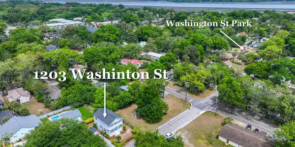 1203 Washington Street