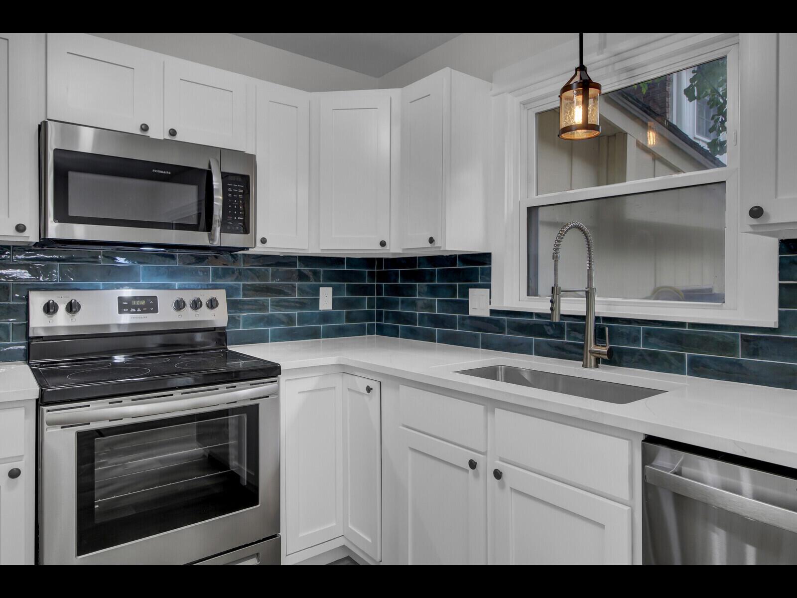 Image 4: 17_17_mls