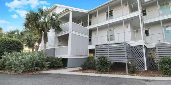 501 Yacht Harbor Court