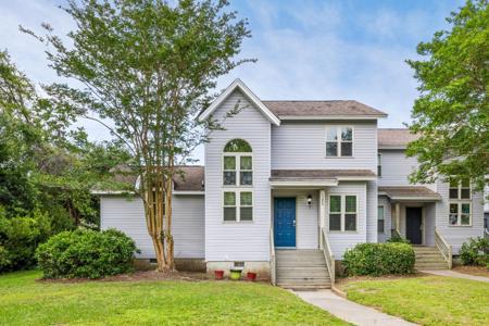 1251 Marshview Drive