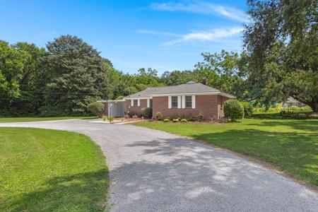 1427 Fort Lamar Road, Charleston SC 29412