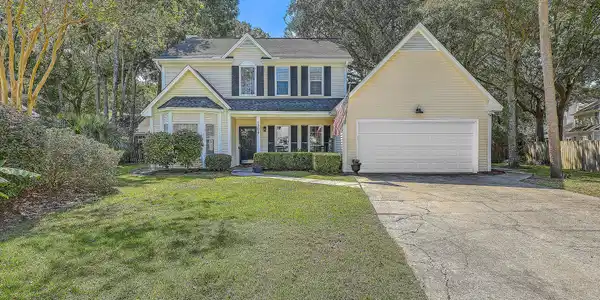 1304 Country Lane