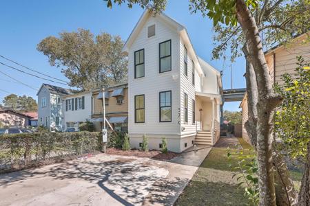 37 F Street # C, Charleston SC 29403