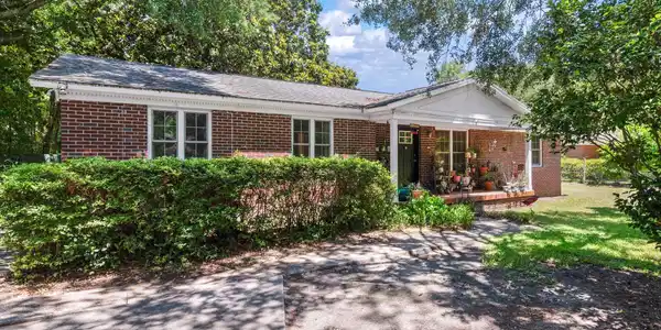 1166 Pleasant Pines Street