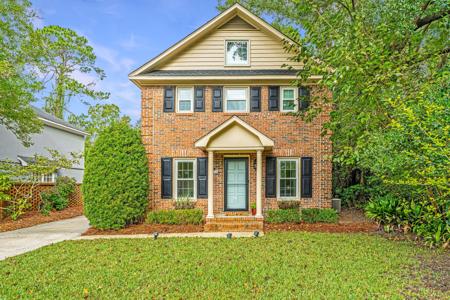 1024 Plantation Court