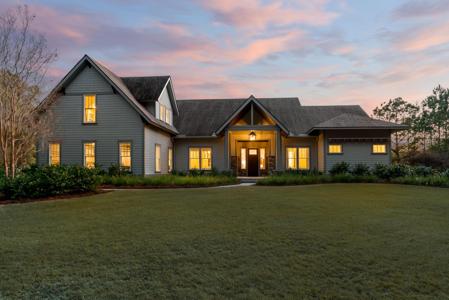 4105 Gnarled Oaks Lane
