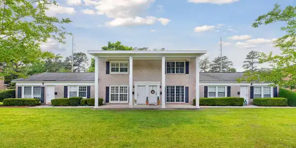 940 Lansing Drive