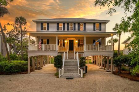 902 Jungle Shores Drive, Edisto Beach SC 29438