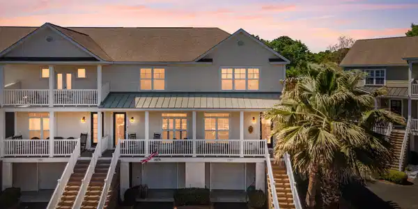 904 Balgrove Court