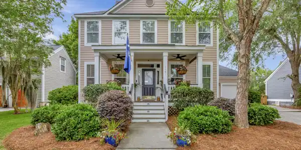 127 Cartright Street