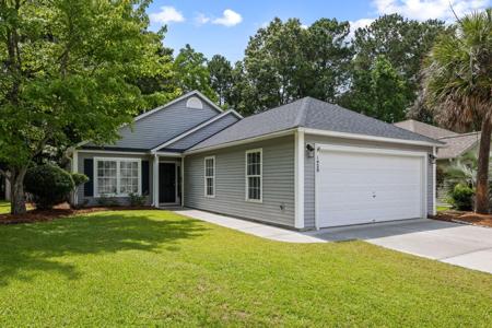 1420 Wellesley Circle