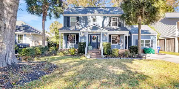 964 Mooring Drive
