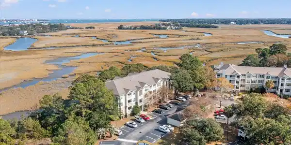700 Daniel Ellis Drive