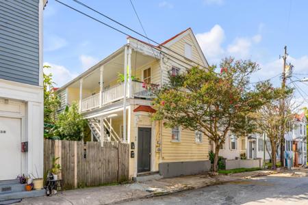 65 Ashe Street