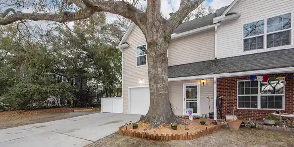 37 Rivers Point Row # A, Charleston SC 29412