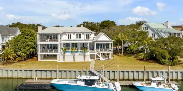 34 Waterway Island Drive