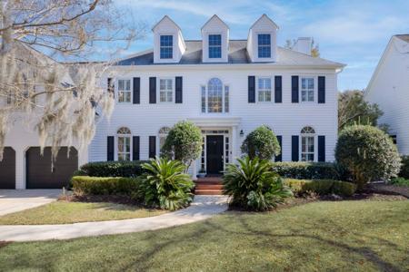 677 Palisades Drive