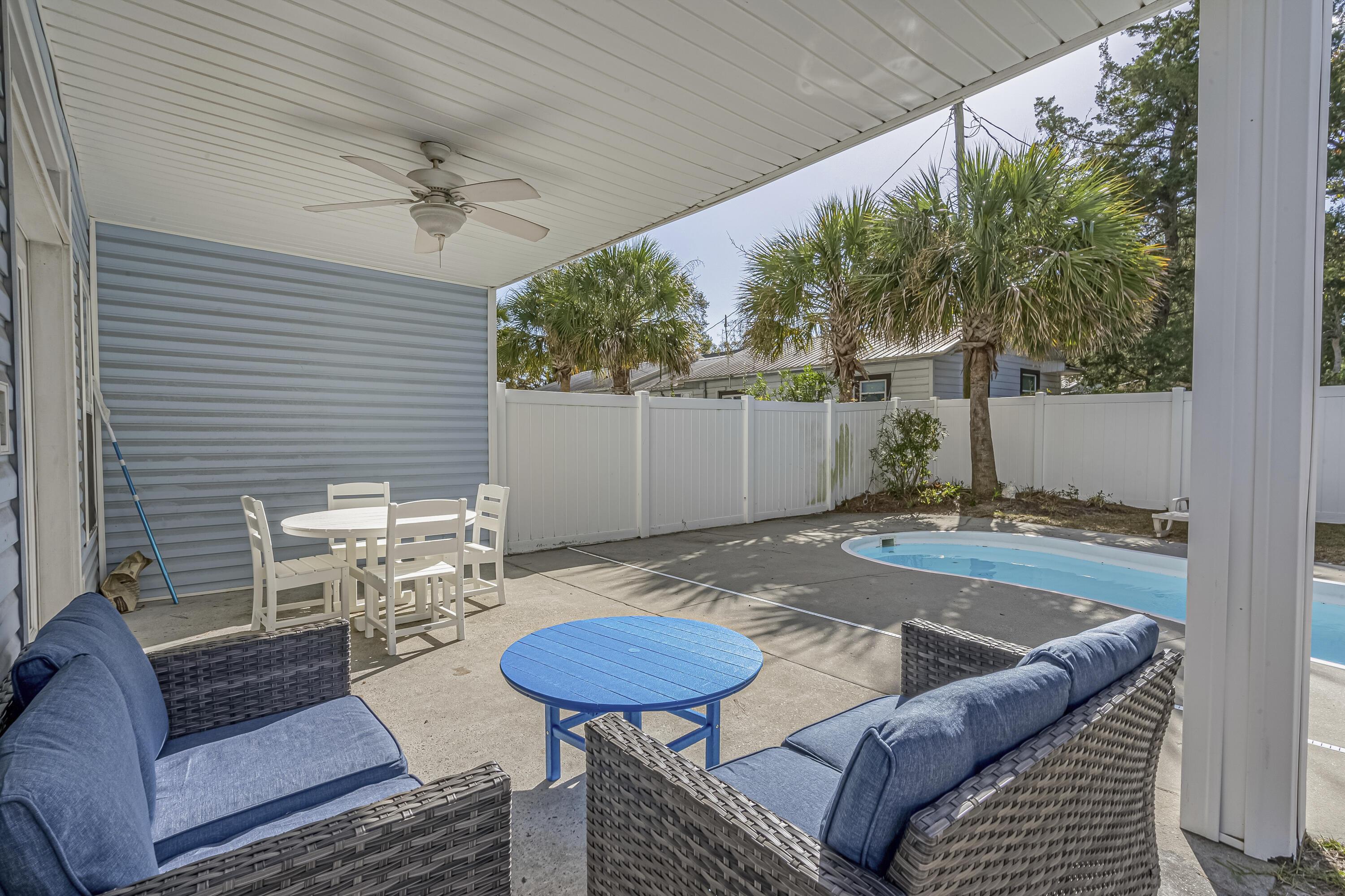 Image 4: 709 37th Ave S Unit 2 24