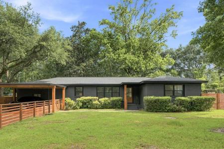 1146 Browning Road