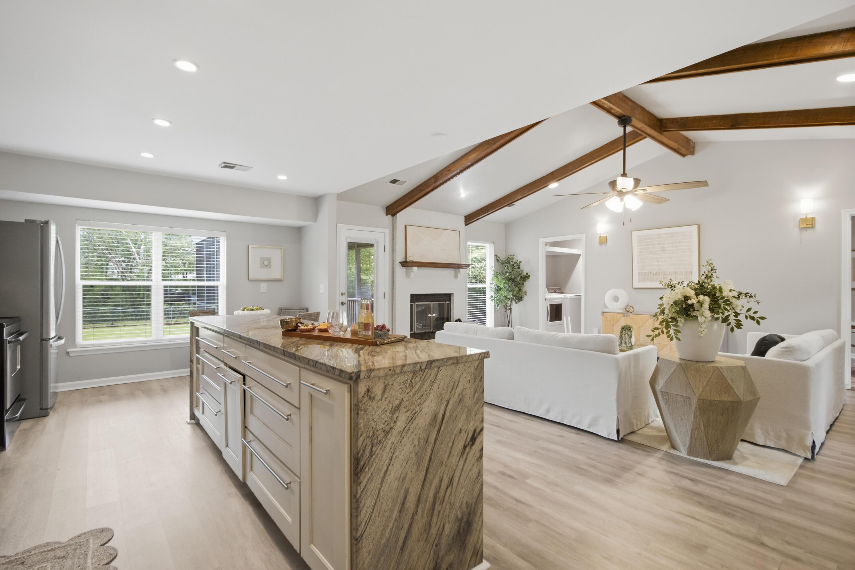 Image 2: 1660 Babington -Tidalcreekphoto- (10)