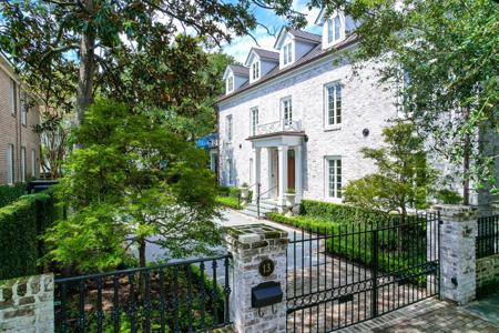 13 Legare Street