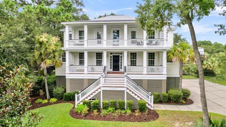3065 Intracoastal View Drive