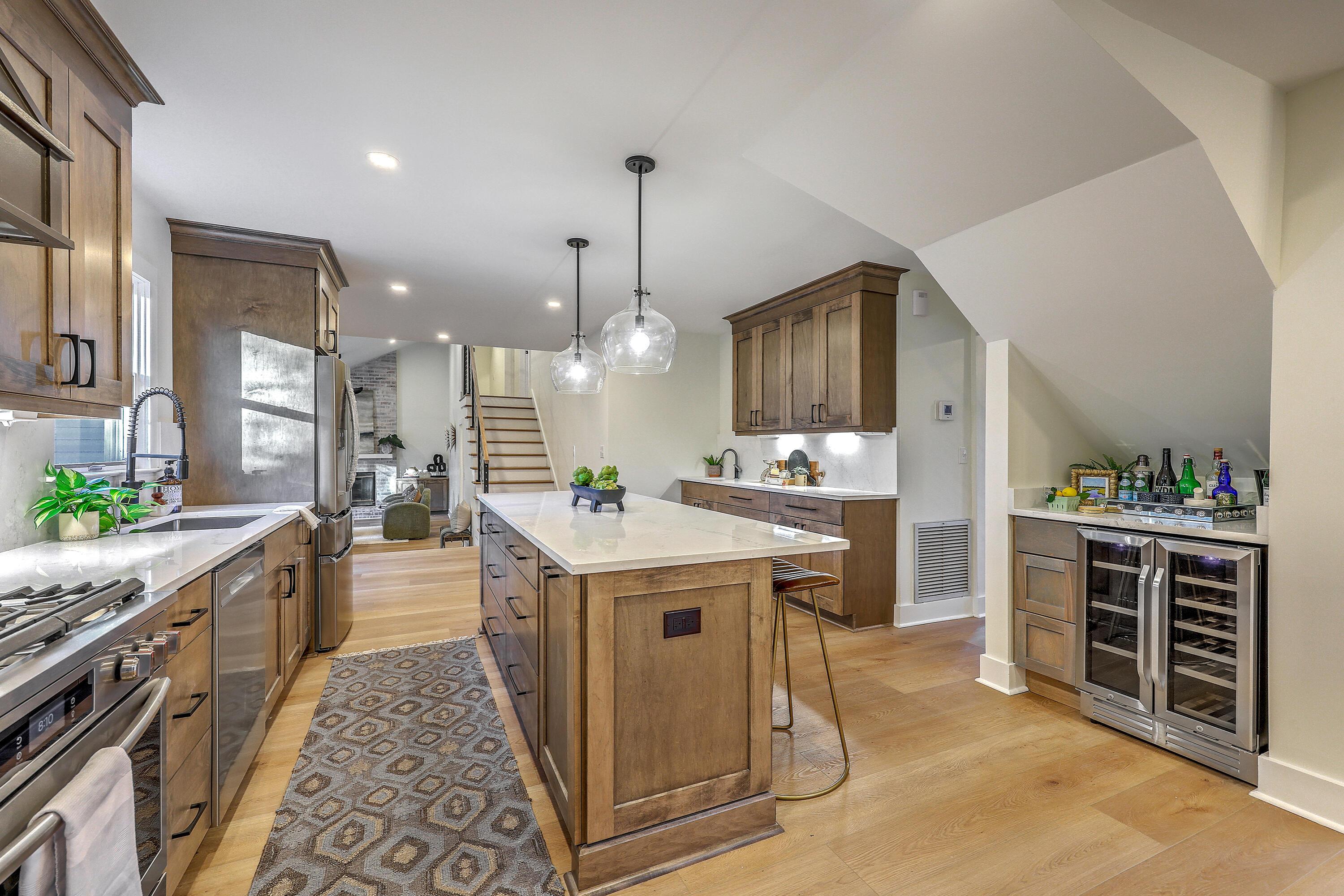 Image 2: ZYN_6651_2_3_4_5_6_7