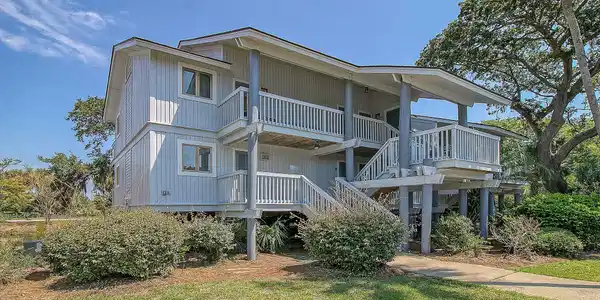 23 Lagoon Villas