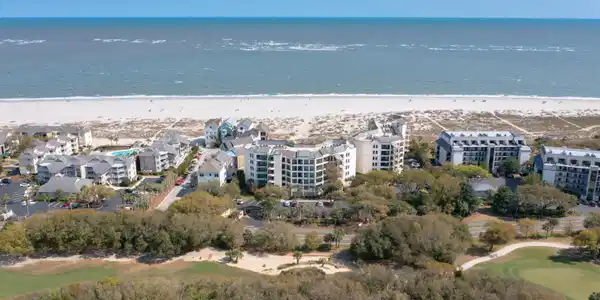 8000 Palmetto Drive