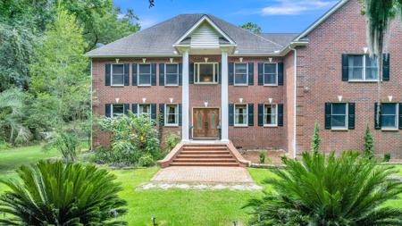 2285 Leadenwah Drive