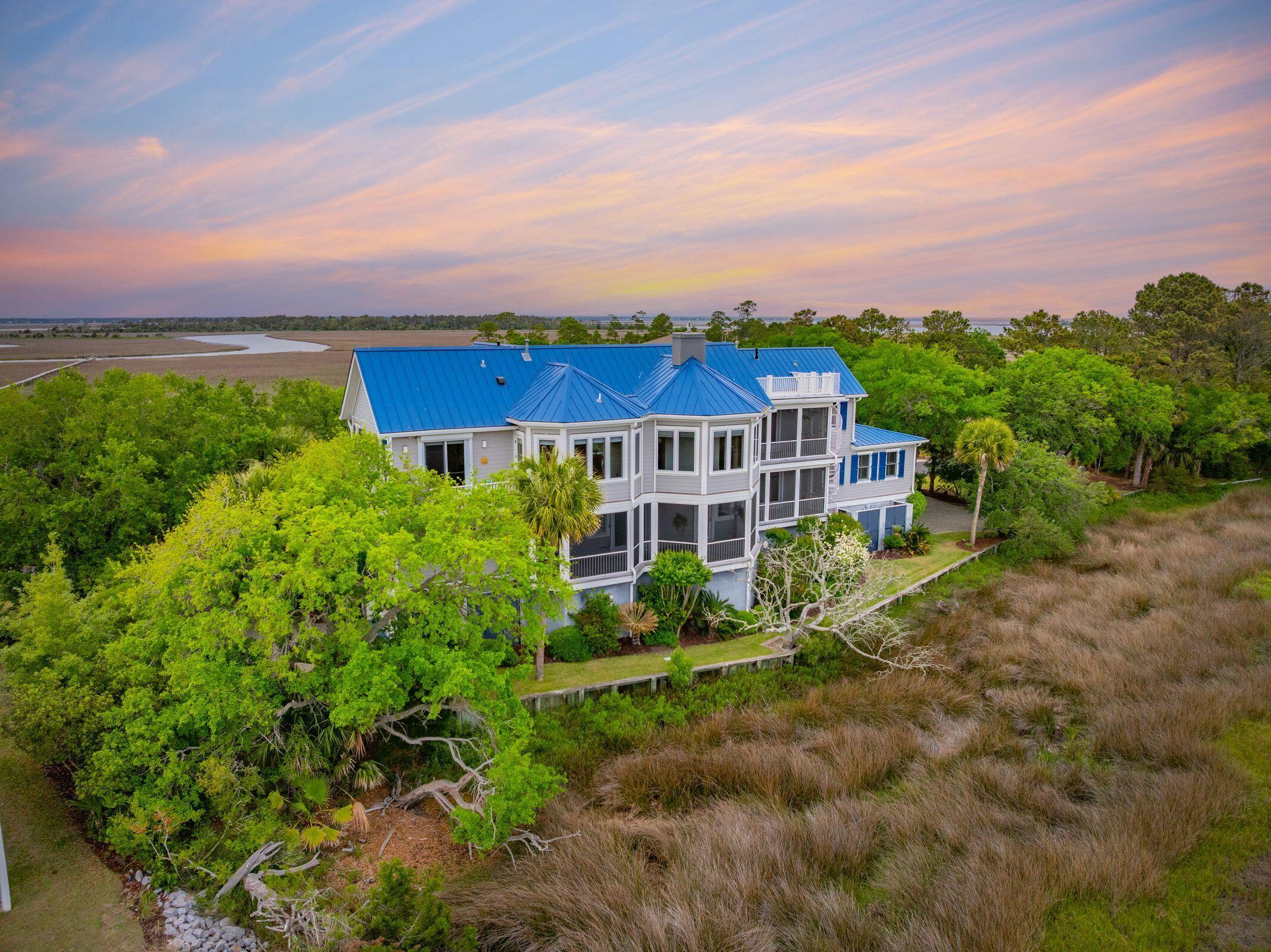 Image 2: 8SeagrassLn-KeenEyeMarketing-002