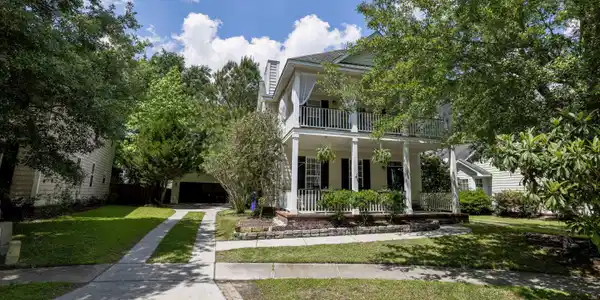 2910 Split Hickory Court