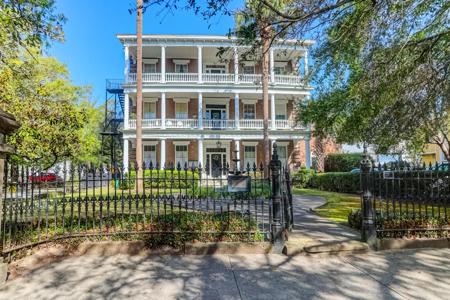 202 Ashley Ave