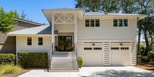 3560 Seaview Drive