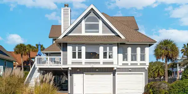 5 Surf Lane