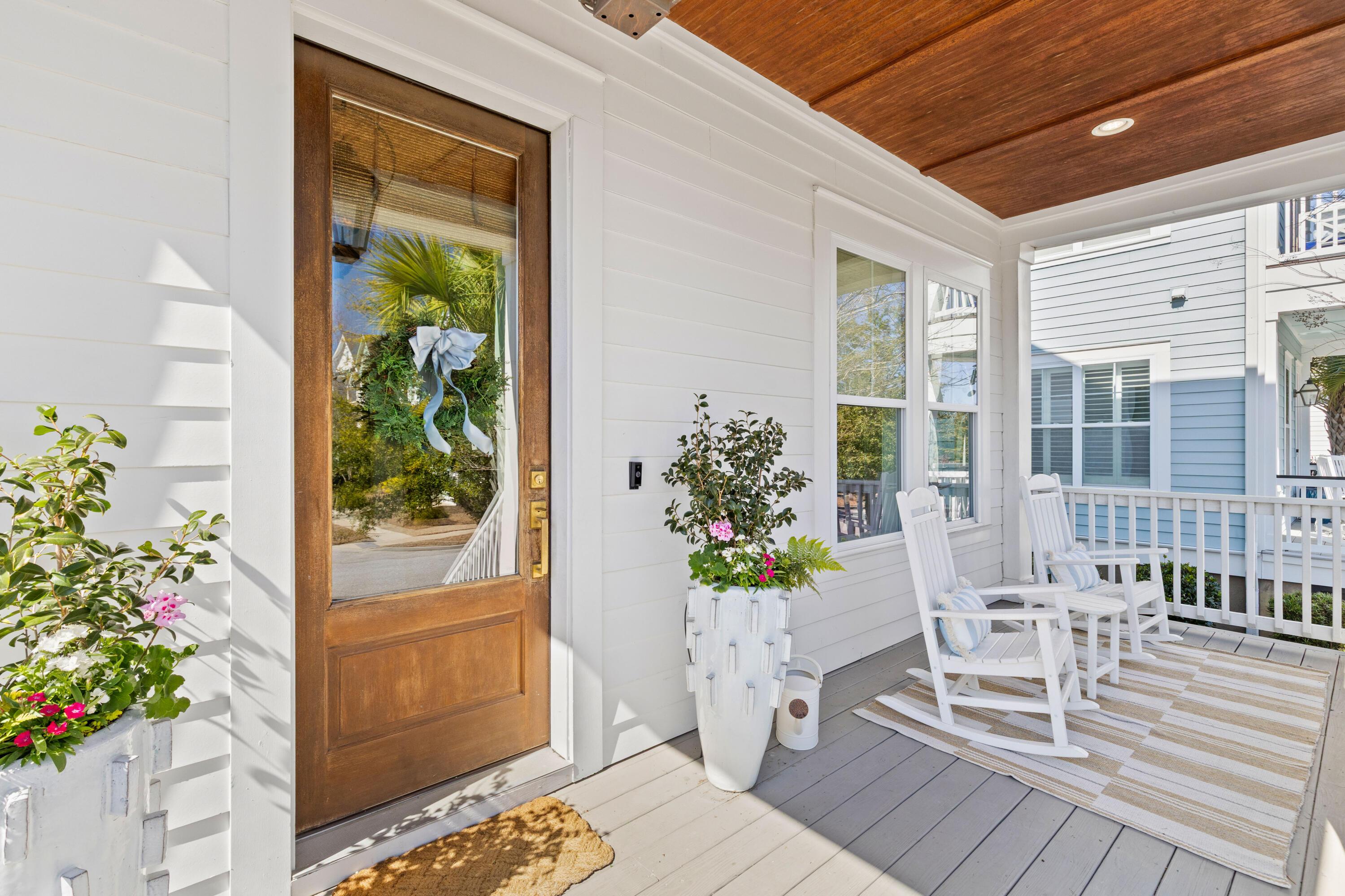 Image 3: 2421-Louisville-55