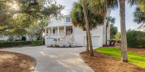 42 Waterway Island Drive