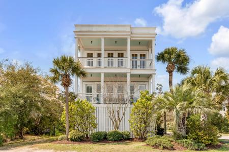 904 Middle Street