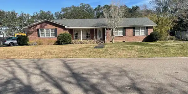 752 Jim Isle Drive
