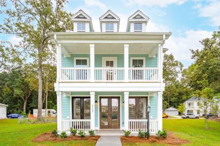 2181 Blue Bayou Boulevard