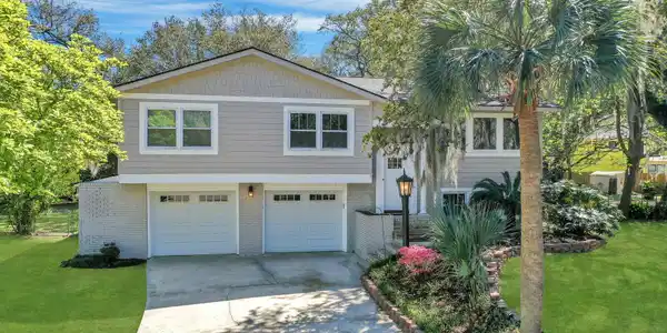 1024 Cummings Circle